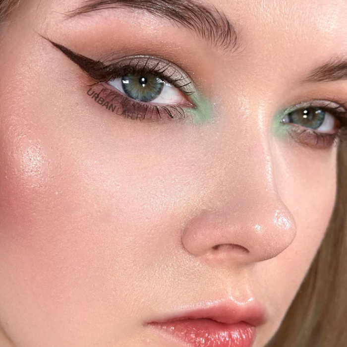 lenti colorate effetto naturale sacadranca urban layer cleopatra sky blue