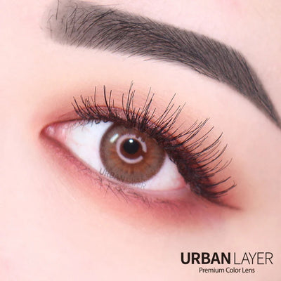 SACADRANCA - LENTI-COLORATE-EFFETTO-NATURALE-HEPBURN-BROWN-CLOSE-UP