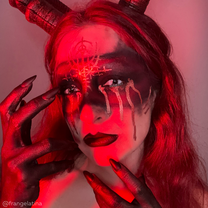 lenti cosplay crazy lens sacadranca urban layer black splash 17 mm