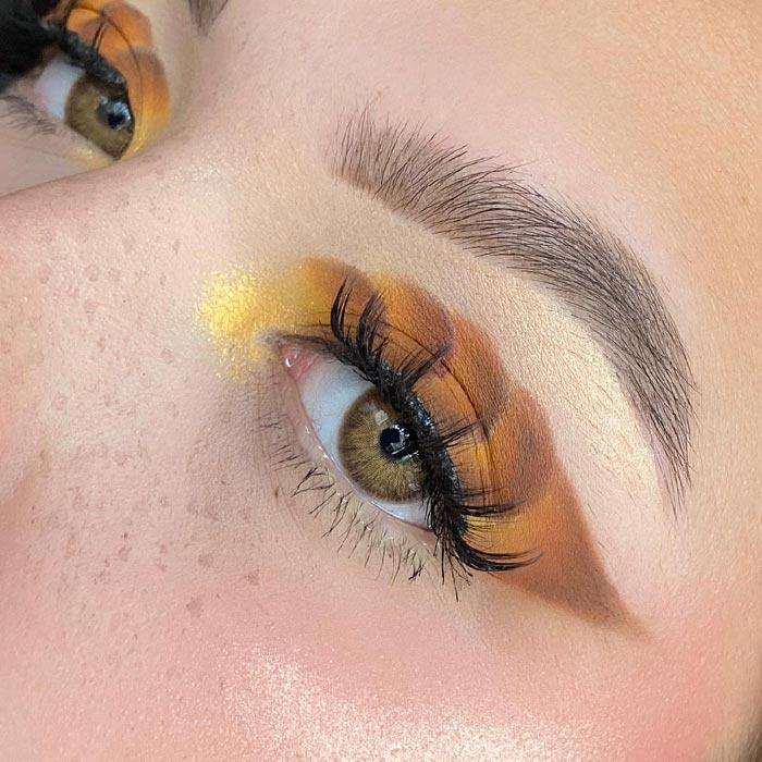 Lenti Colorate Naturali Mumbay Brown - close up