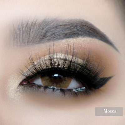 Lenti Colorate Effetto Naturale Mocca – Close-up